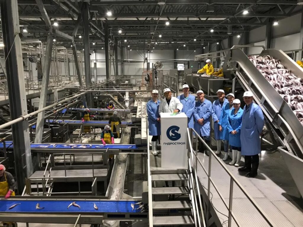 Картинки по запросу На Шикотане заработал крупнейший в России рыбоперерабатывающий завод